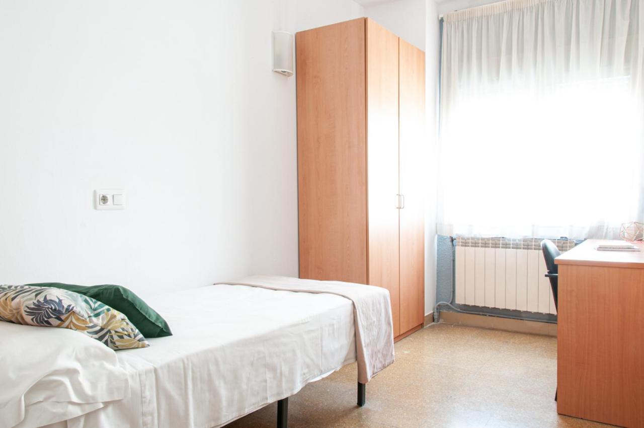 Residencia Universitaria Resa Sant Jordi Tarragona Eksteriør bilde